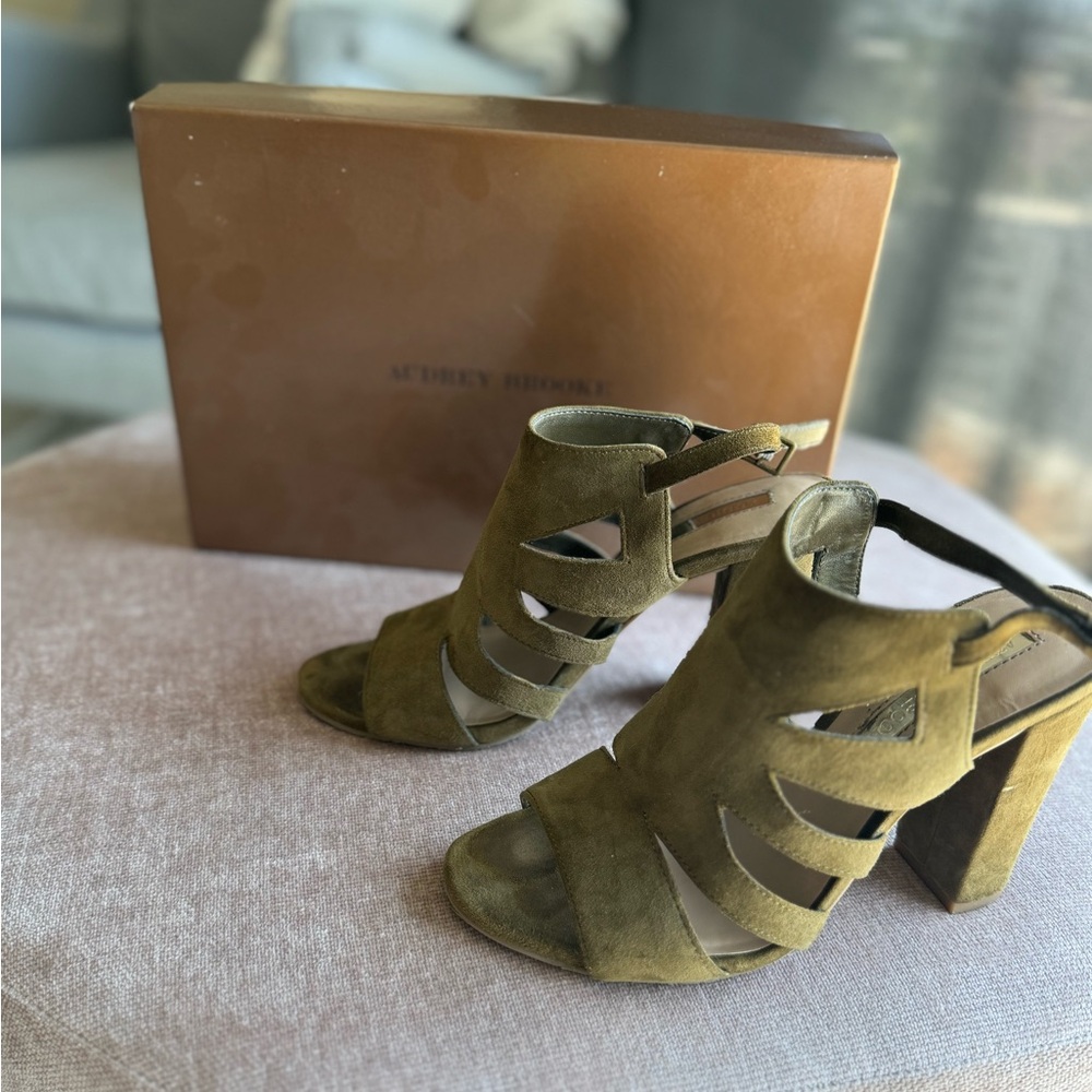 Green heels
